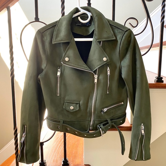 Zara Jackets & Blazers - NWOT Zara suede jacket like new never been worn